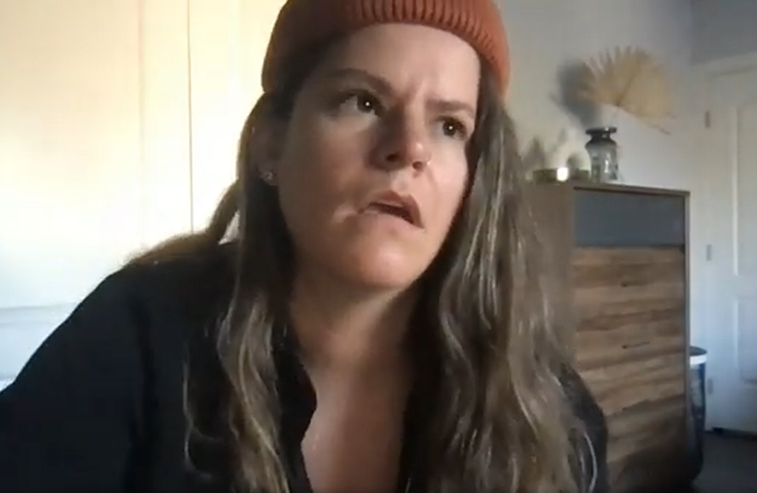Charla Virtual: Narrativas en Vertical
